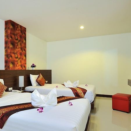 Pimrada Hotel Patong Buitenkant foto