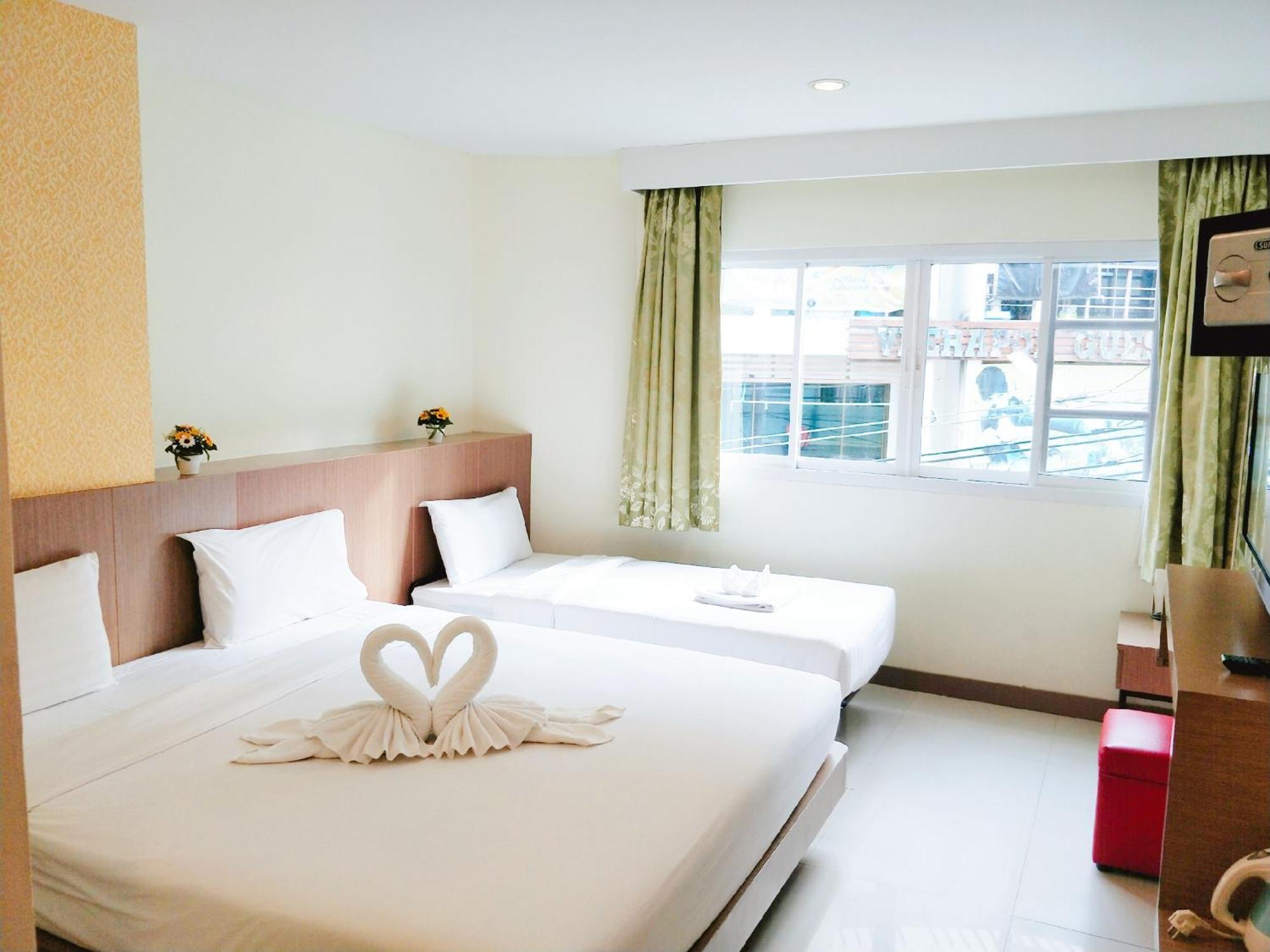 Pimrada Hotel Patong Buitenkant foto