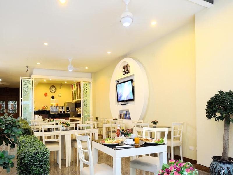 Pimrada Hotel Patong Buitenkant foto